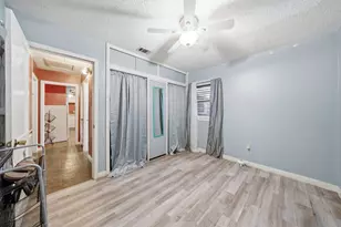 402 Bluebonnet Dr, La Marque, TX 77568 - Photo 14