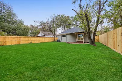 125 Bolden Street, Houston, TX 77029 - Photo 20