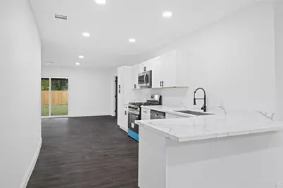 125 Bolden Street, Houston, TX 77029 - Photo 6
