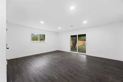 125 Bolden Street, Houston, TX 77029 - Photo 8