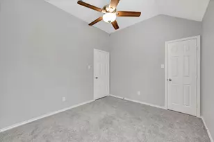 3915 Summerfield Dr, Pearland, TX 77584 - Photo 40