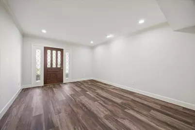 3131 Cummins Street #27, Houston, TX 77027 - Photo 8