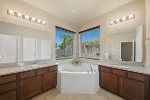 2716 Sunshade Ct, Pearland, TX 77584 - Photo 26