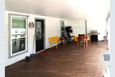 820 S Railroad Ave, Shepherd, TX 77371 - Photo 6