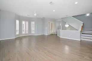 1016 Studer St, Houston, TX 77007 - Photo 12