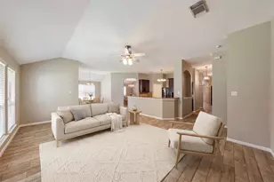 30627 N Sulphur Creek Dr, Magnolia, TX 77355 - Photo 8