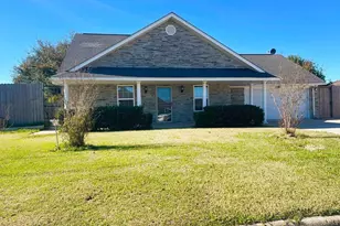 8129 Lemon Tree St, Port Arthur, TX 77642 - Photo 22