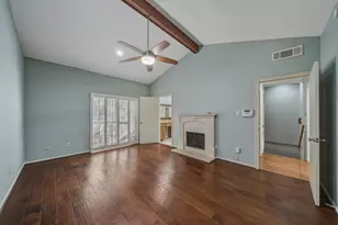 11711 Memorial Dr, Houston, TX 77024 - Photo 24