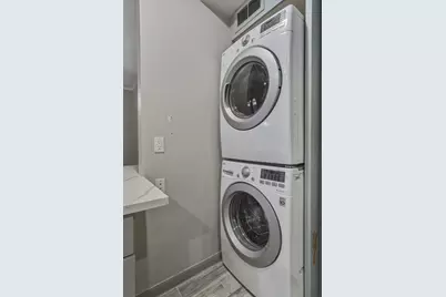 11711 Memorial Drive #151, Houston, TX 77024 - Photo 16