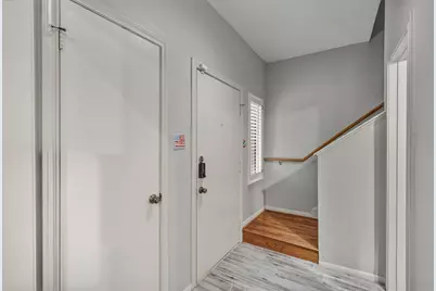 11711 Memorial Drive #151, Houston, TX 77024 - Photo 4