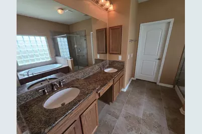 3131 Chuska Mountain Lane, Manvel, TX 77578 - Photo 12