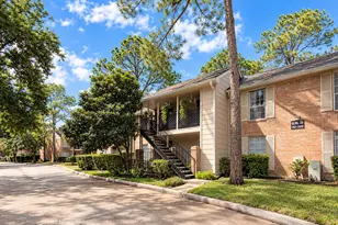2800 Jeanetta St, Houston, TX 77063 - Photo 6