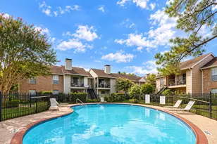 2800 Jeanetta St, Houston, TX 77063 - Photo 2