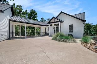 111 Seagull Path, Point Blank, TX 77364 - Photo 4