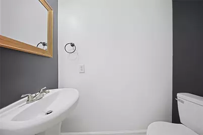 9511 Alex Springs Lane, Houston, TX 77044 - Photo 10