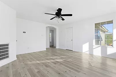 9511 Alex Springs Lane, Houston, TX 77044 - Photo 16
