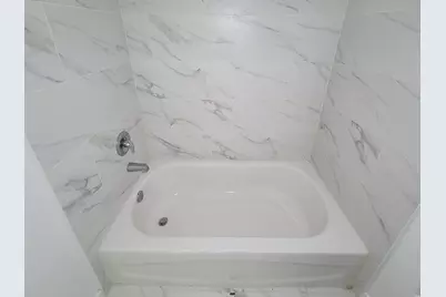 8122 Sterlingshire Street #A, Houston, TX 77078 - Photo 20