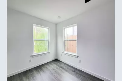 8122 Sterlingshire Street #A, Houston, TX 77078 - Photo 6