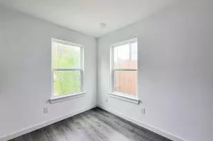 8122 Sterlingshire St, Houston, TX 77078 - Photo 6