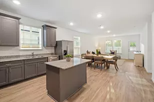 30523 Wolfburn St, Waller, TX 77484 - Photo 12