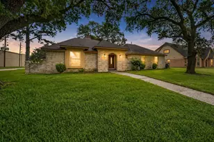 203 Leyden court, Katy, TX 77450 - Photo 2