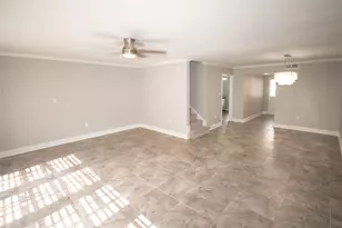 12641 Huntingwick Dr, Houston, TX 77024 - Photo 12
