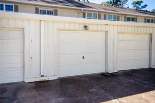 12641 Huntingwick Dr, Houston, TX 77024 - Photo 28