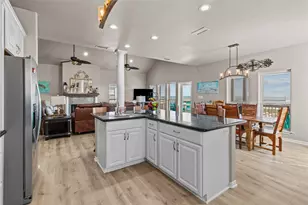 23313 San Luis Pass Rd, Galveston, TX 77554 - Photo 8
