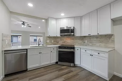 2792 Forest Point Drive, League City, TX 77573 - Photo 14