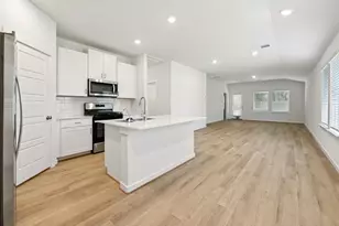 11404 Zenyatta Ln, Houston, TX 77048 - Photo 2