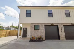 5036 Mallow St, Houston, TX 77033 - Photo 1