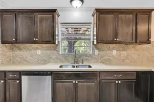 3413 County Rd 326, Alvin, TX 77511 - Photo 10