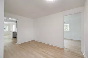 10309 Wiggins St, Houston, TX 77029 - Photo 12