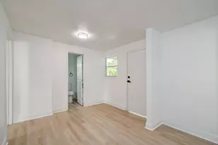 10309 Wiggins St, Houston, TX 77029 - Photo 14