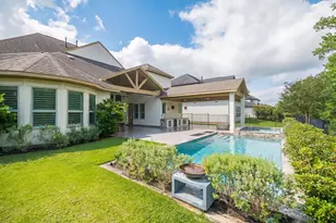 79 N Curly Willow Cir, Tomball, TX 77375 - Photo 1