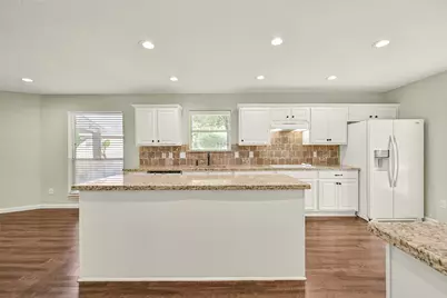 313 Winding Oak Lane S, League City, TX 77573 - Photo 14