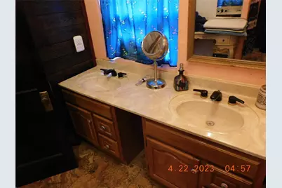 1012 Highway 21 E, Bastrop, TX 78602 - Photo 20