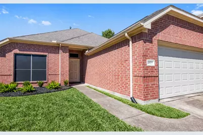 4622 Meadow Way Drive, Deer Park, TX 77536 - Photo 2