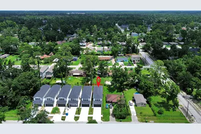 8151 - 8161 Crestview Dr, Houston, TX 77028 - Photo 1