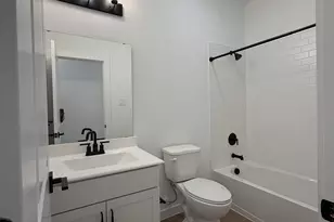 4819 Legends Bay Dr, Baytown, TX 77523 - Photo 16