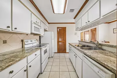 2515 Bering Drive #1, Houston, TX 77057 - Photo 8