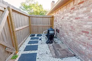 3911 Crow Valley Dr, Missouri City, TX 77459 - Photo 44