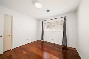 12502 Queensbury Ln, Houston, TX 77024 - Photo 16