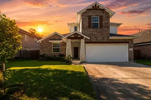 2506 Bay Hill Dr, Baytown, TX 77523 - Photo 1