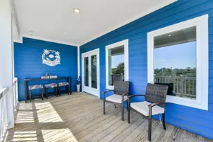 22405 Isle View Dr, Galveston, TX 77554 - Photo 10