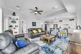 22405 Isle View Dr, Galveston, TX 77554 - Photo 14