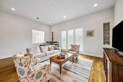 864 Wakefield Drive #E, Houston, TX 77018 - Photo 6