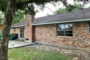 405 Oyster Creek Ct, Richwood, TX 77531 - Photo 18