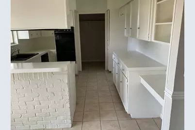 405 Oyster Creek Court, Richwood, TX 77531 - Photo 8