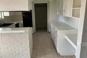 405 Oyster Creek Ct, Richwood, TX 77531 - Photo 8